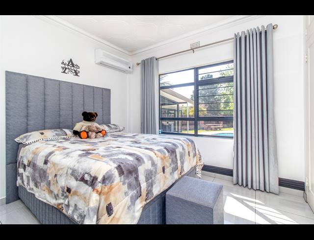 4 BEDROOM FREESTANDING FOR SALE IN MALANSHOF